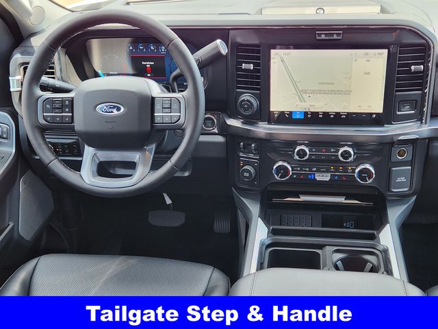 2025 Ford F-350 Lariat photo 24