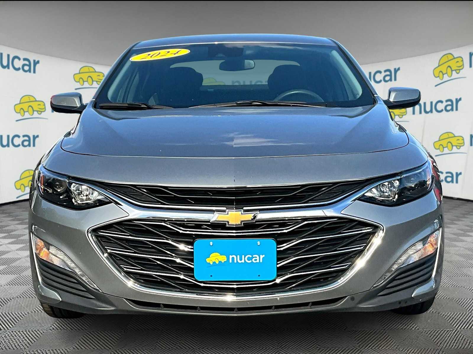 2024 Chevrolet Malibu 1LT photo 2