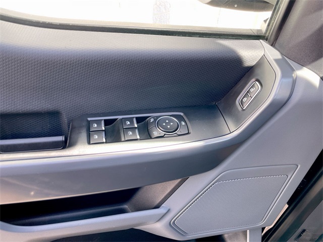 2022 Ford F-150 XLT photo 4