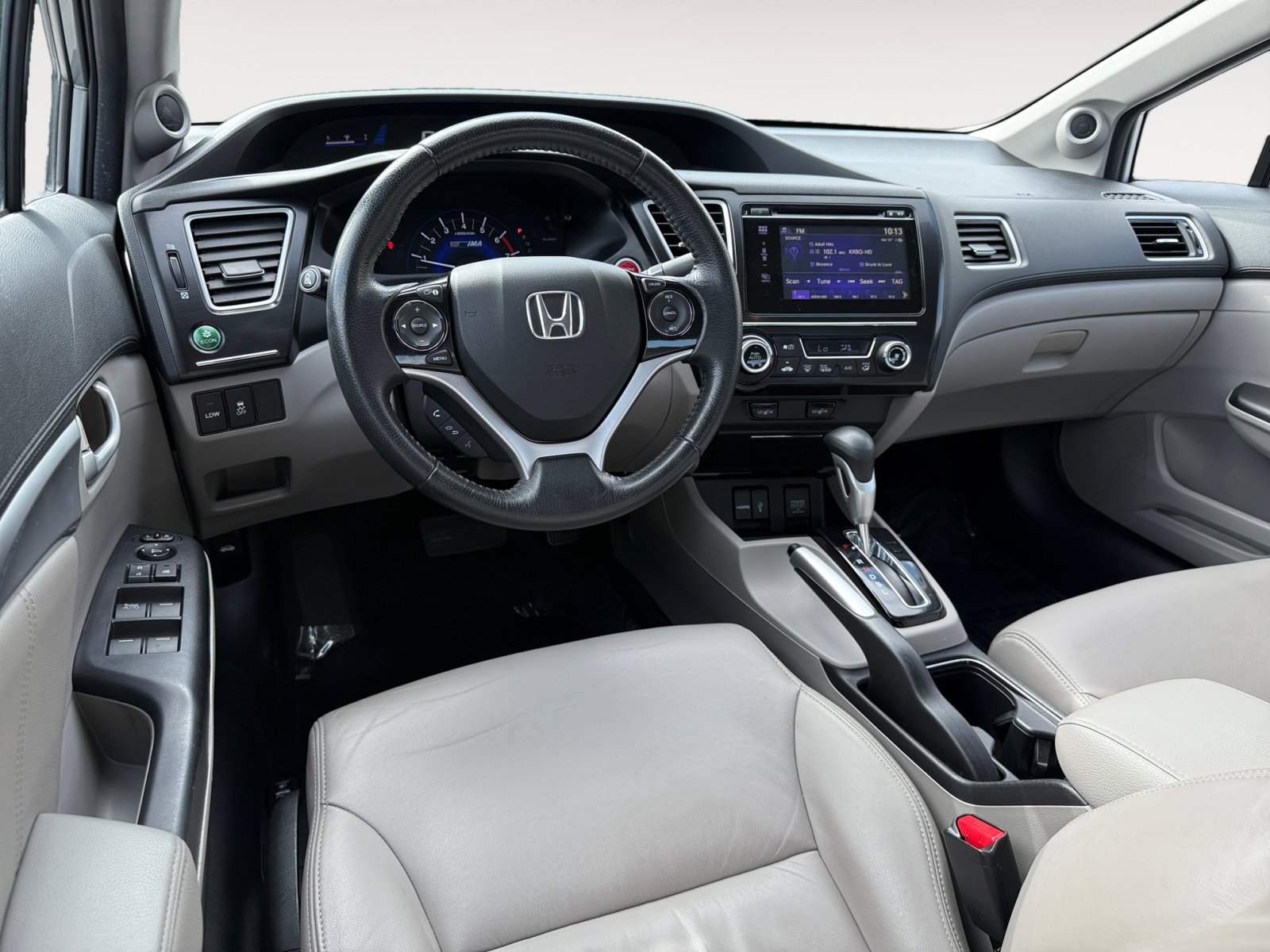 2015 Honda Civic Hybrid photo 15