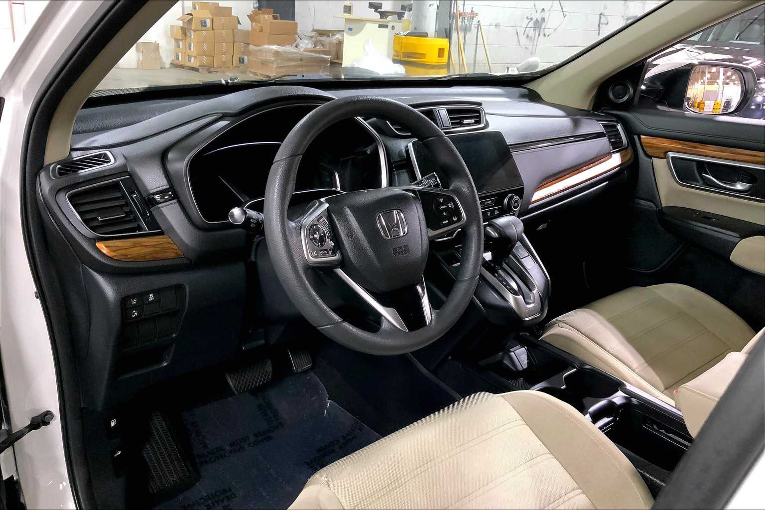 2018 Honda CR-V EX photo 16