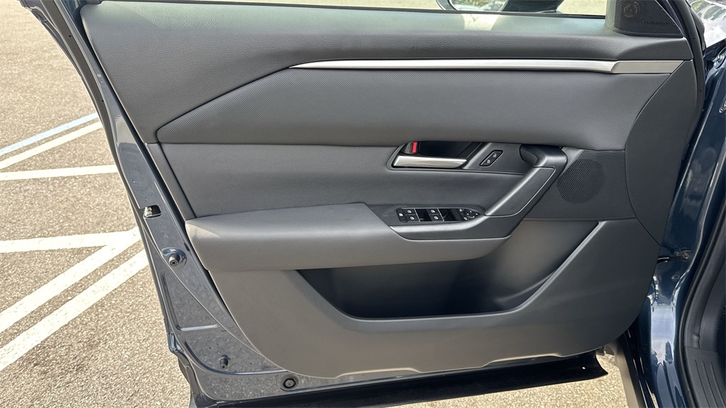 2025 Mazda CX-50 2.5 S Preferred photo 35
