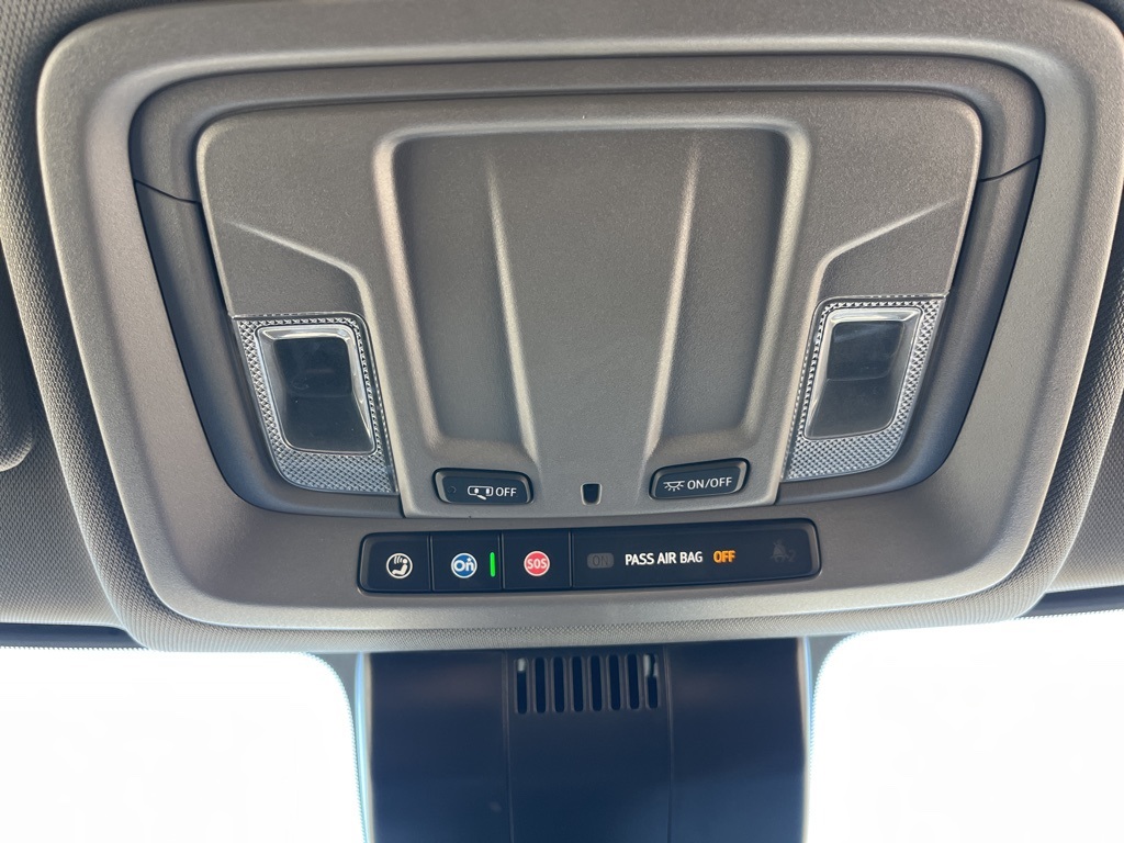 Used 2024 Black Chevrolet LT image 25
