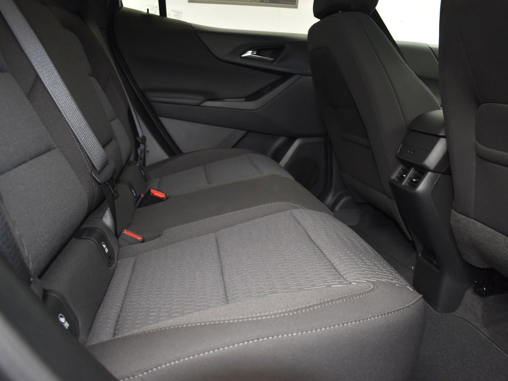 2026 Chevrolet Equinox LT photo 19