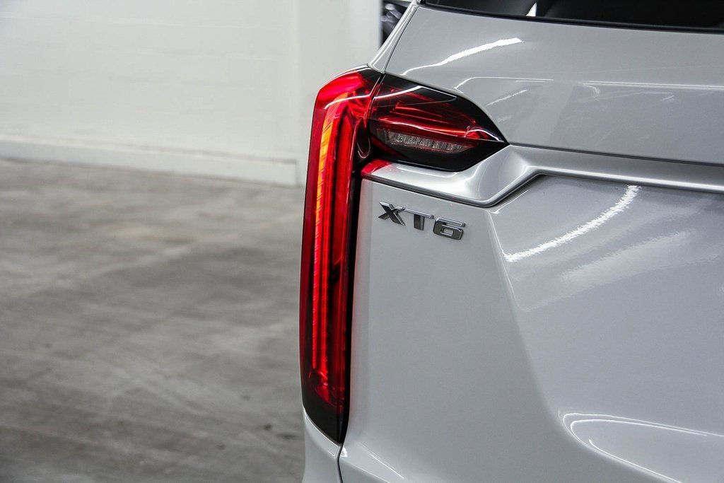 2023 Cadillac XT6 Luxury photo 7