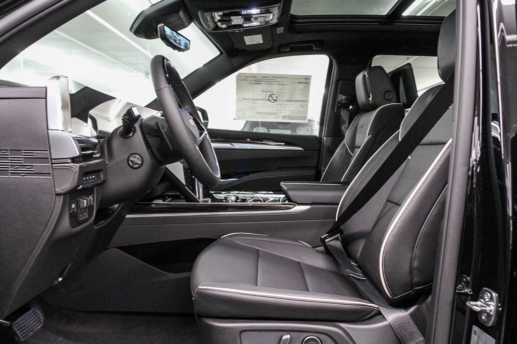 2026 Cadillac Escalade Luxury photo 19