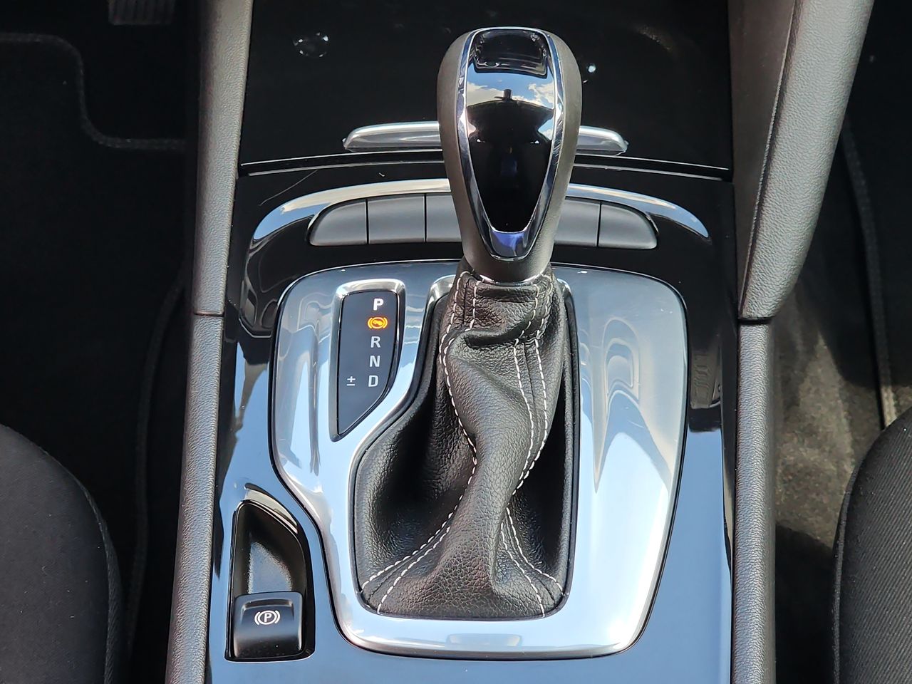 2018 Buick Regal Sportback Preferred photo 18