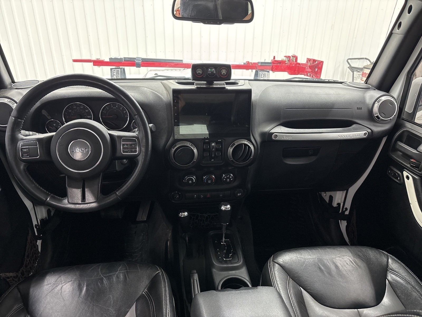 2016 Jeep Wrangler Unlimited Rubicon photo 10
