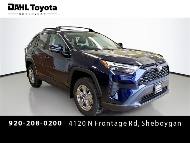 2025 Toyota RAV4 XLE's photo