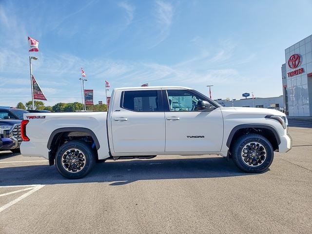 2025 Toyota Tundra SR5 photo 4