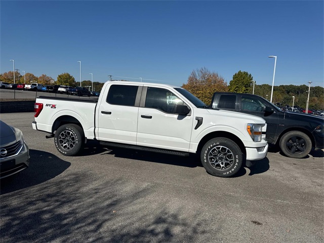 2021 Ford F-150 STX photo 3