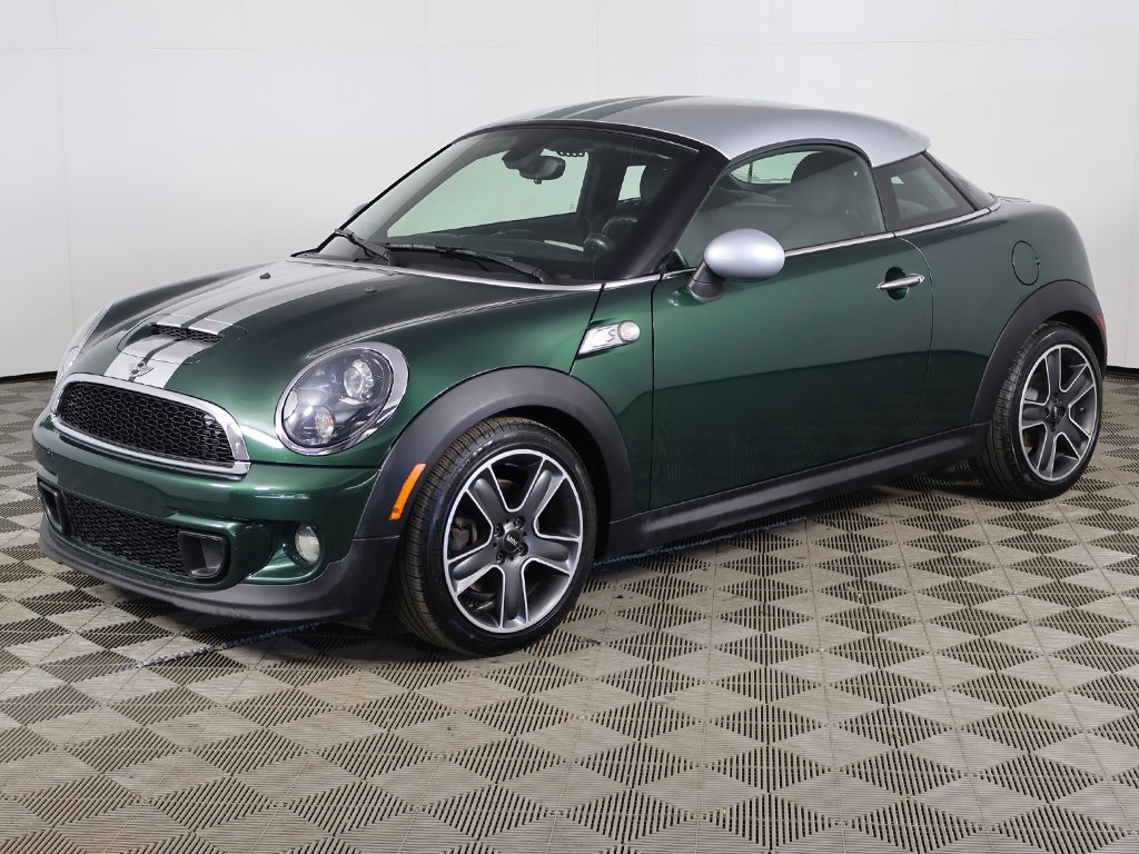 2014 Mini Cooper Coupe S photo 2