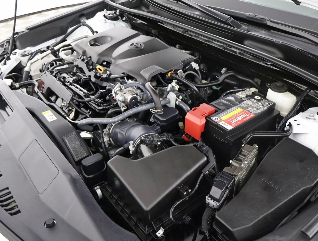 2023 Toyota Camry SE photo 17