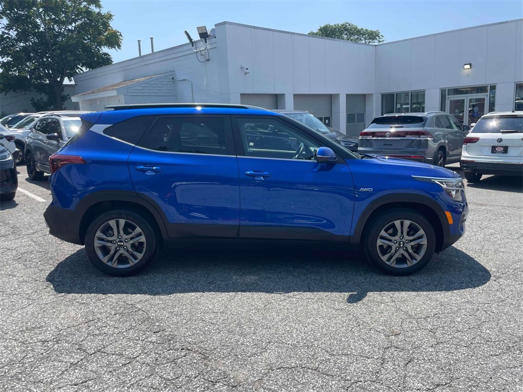 2021 Kia Seltos S photo 4