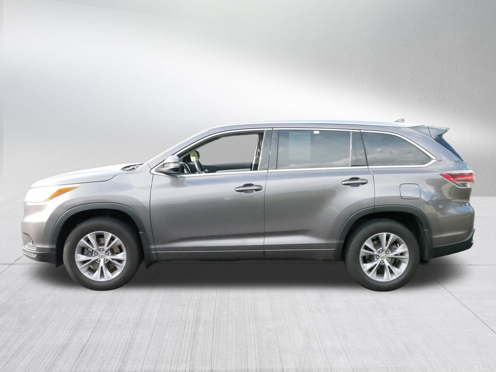 2015 Toyota Highlander XLE photo 4