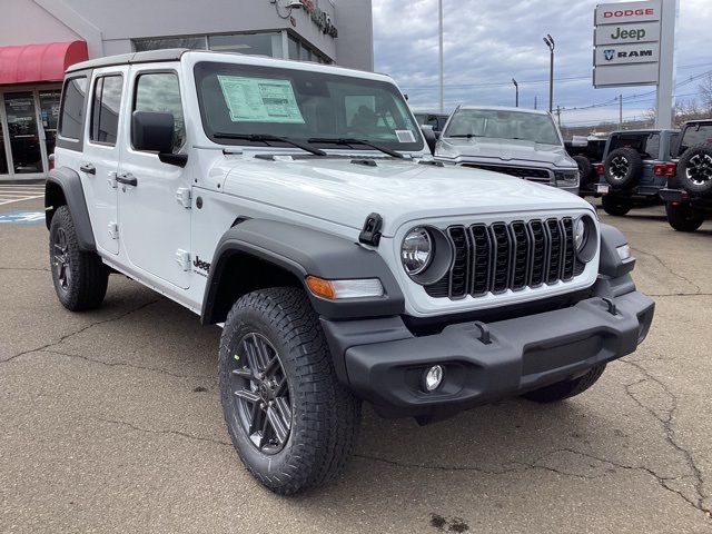 2025 Jeep Wrangler Sport S photo 3