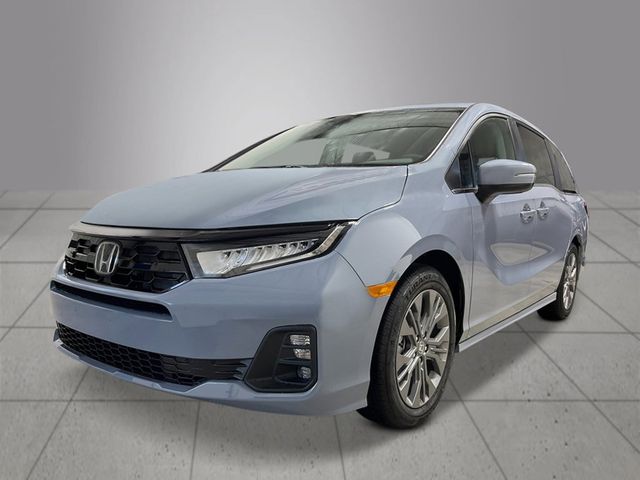 2026 Honda Odyssey Touring's photo