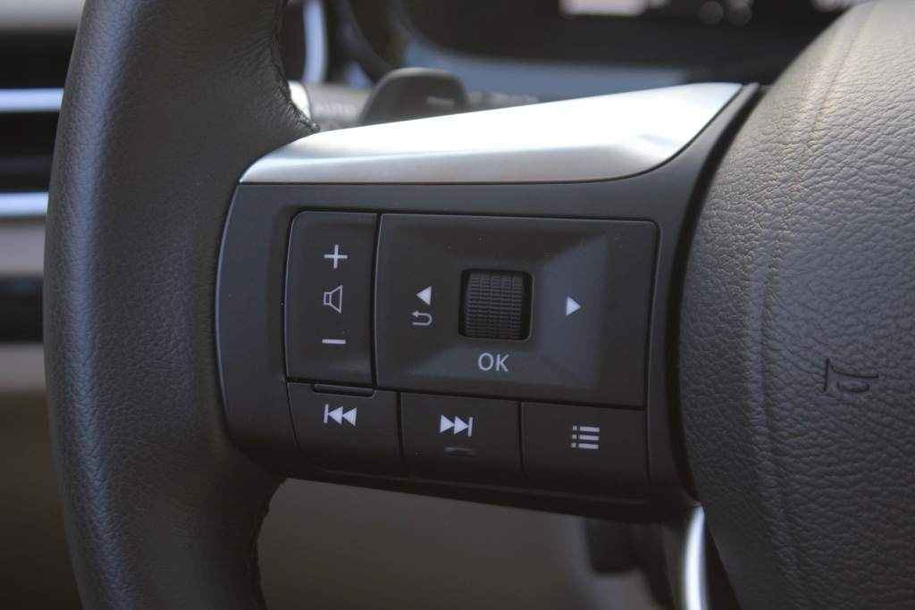 2025 Infiniti QX60 Luxe photo 19
