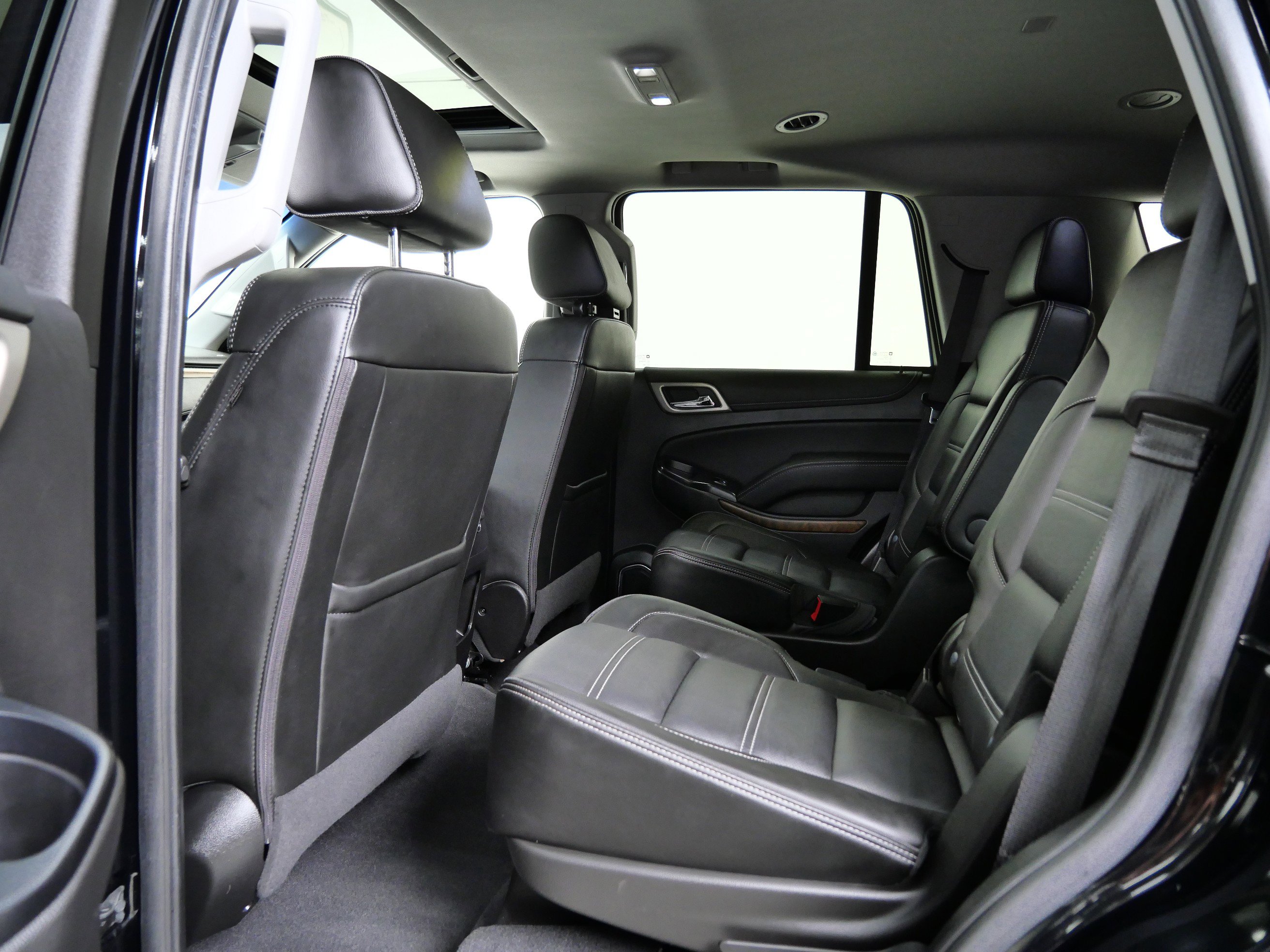 2020 Gmc Yukon Denali photo 15