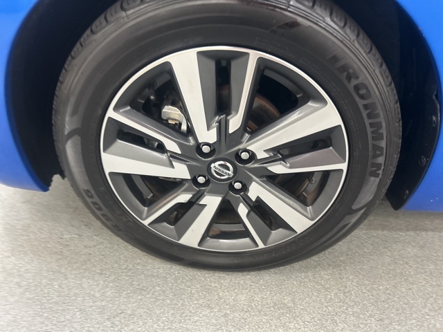2021 Nissan Versa 1.6 SV photo 24