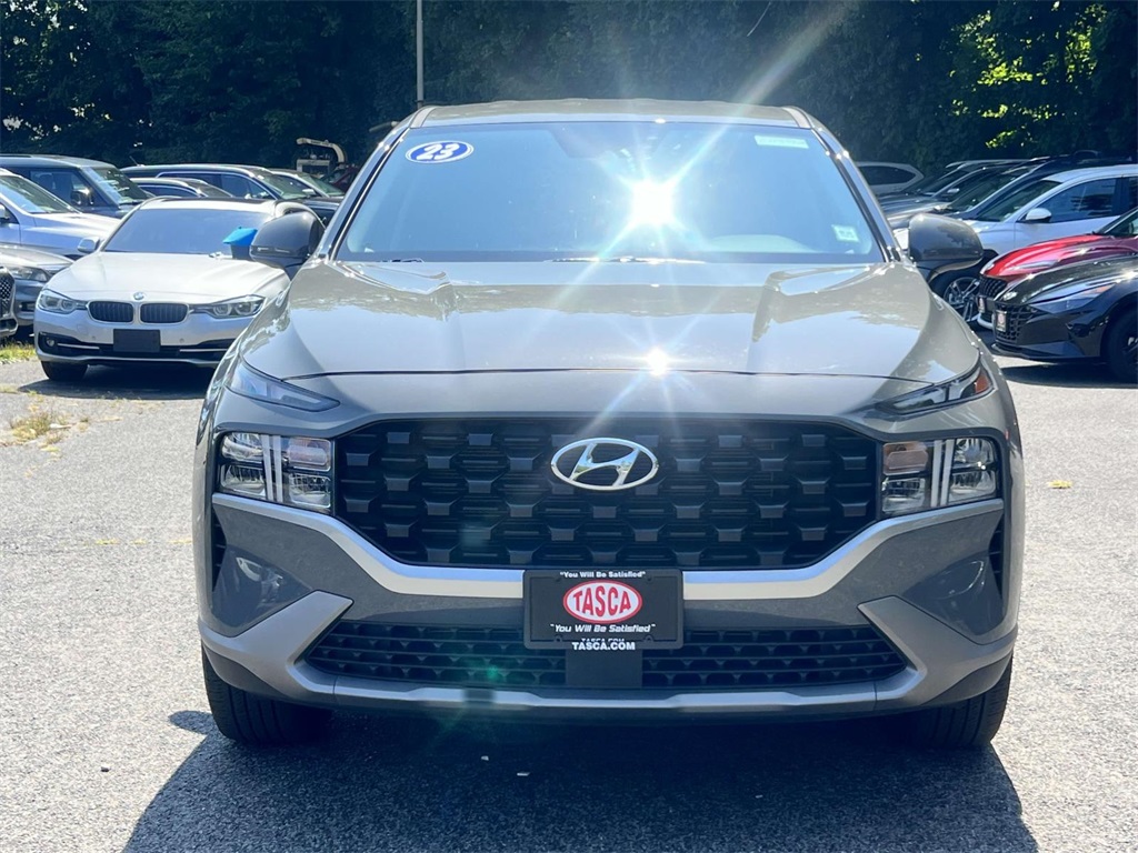 2023 Hyundai Santa Fe SE photo 2