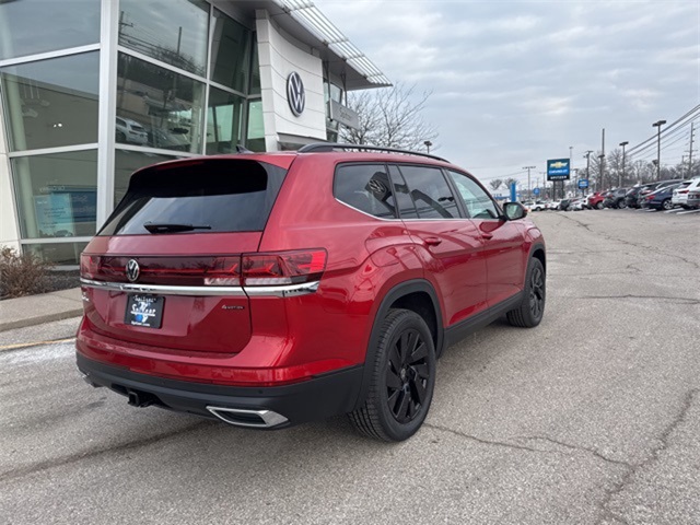 2025 Volkswagen Atlas SE Technology photo 5