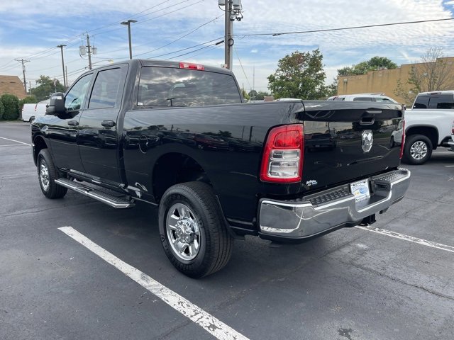 2024 Ram 2500 Big Horn photo 4