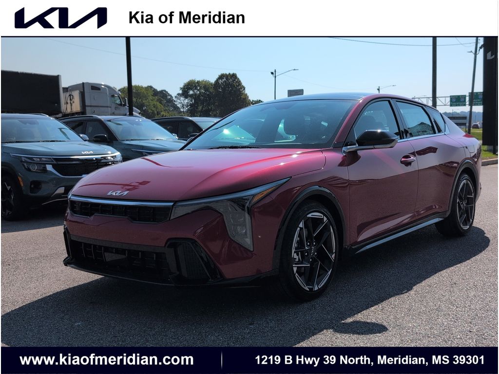 2025 Kia K4 GT-Line's photo