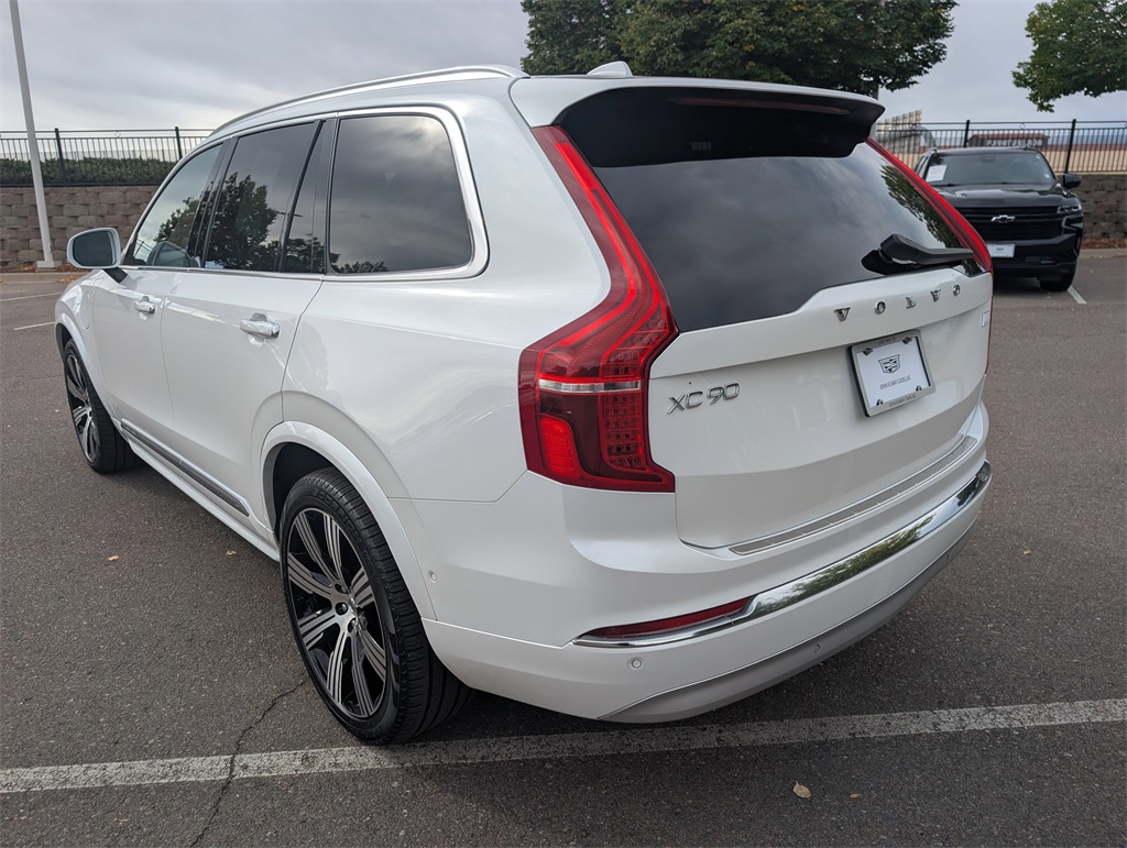 2022 Volvo XC90 Recharge T8 Inscription photo 3