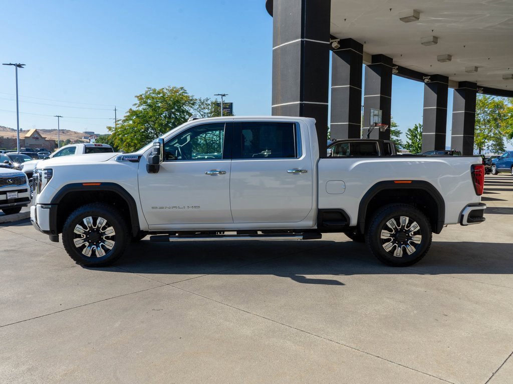2025 Gmc Sierra HD Denali photo 2