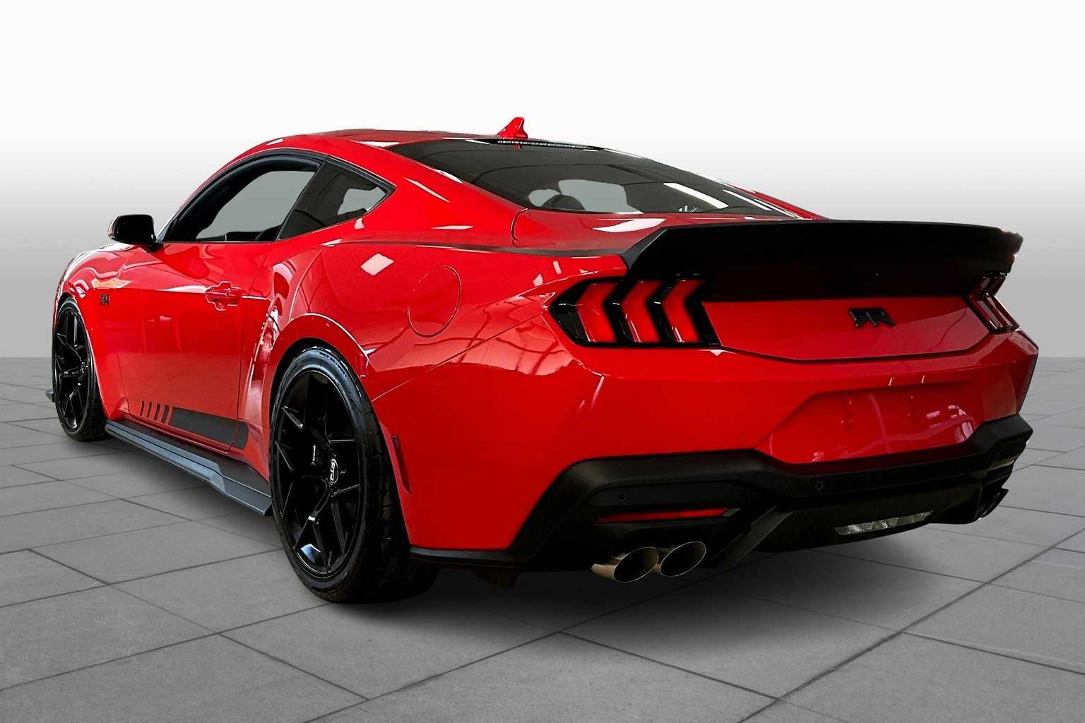 2025 Ford Mustang GT Premium photo 11