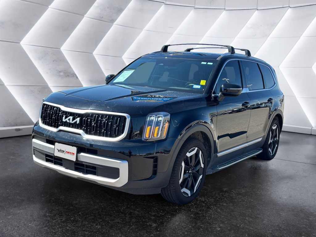 2024 Kia Telluride EX photo 14