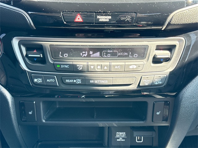 2021 Honda Ridgeline Black Edition photo 30