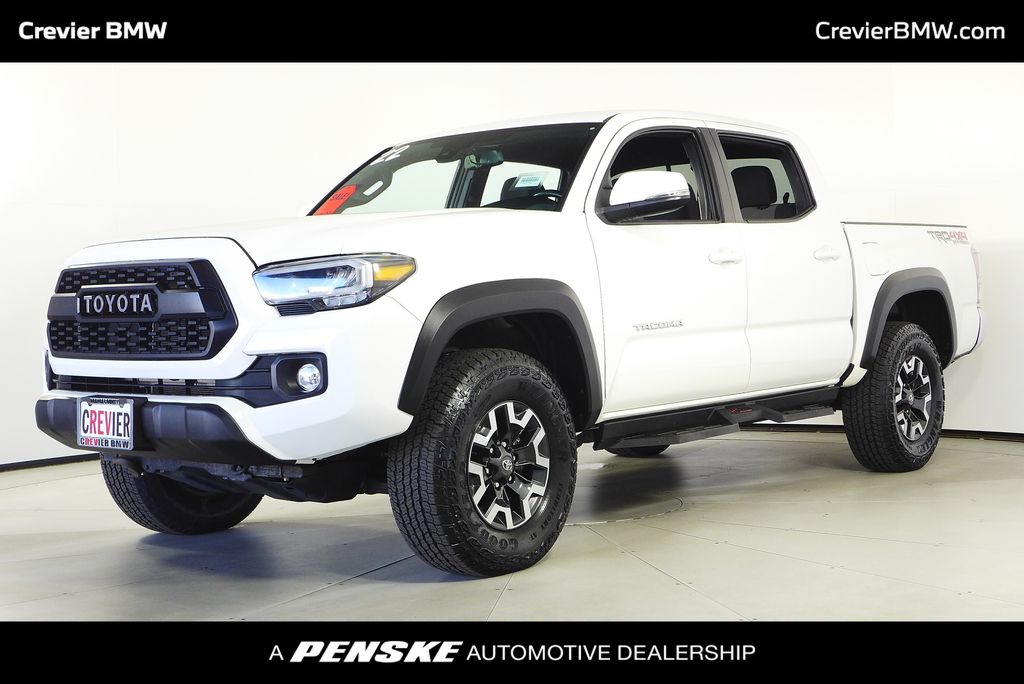 2022 Toyota Tacoma TRD Off Road's photo