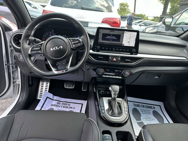 2024 Kia Forte GT-Line photo 13