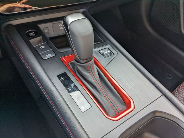 2025 Nissan Kicks SR photo 23