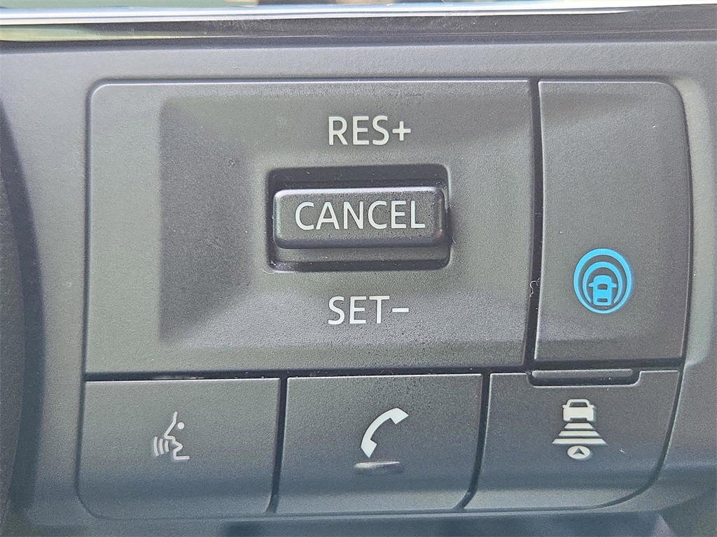 2023 Nissan Pathfinder Rock Creek photo 14