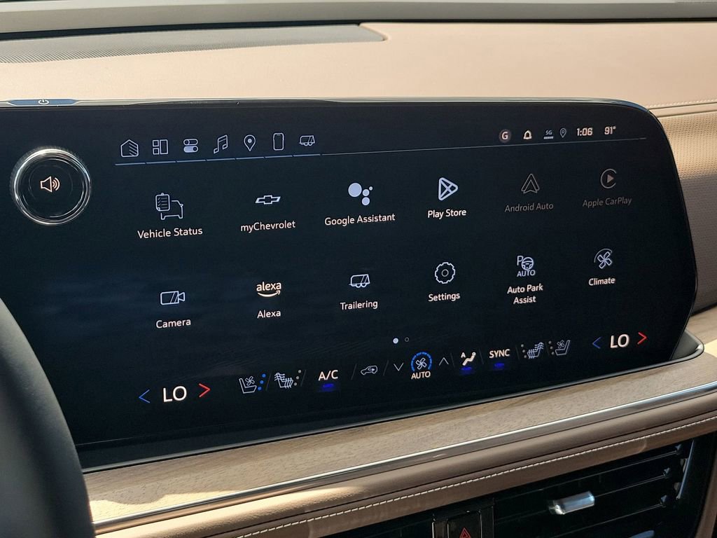 2025 Chevrolet Suburban High Country photo 26