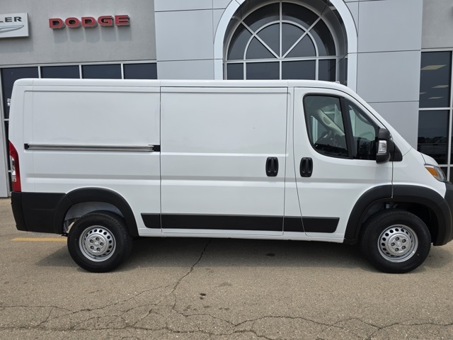 2025 Ram ProMaster 3500 photo 3