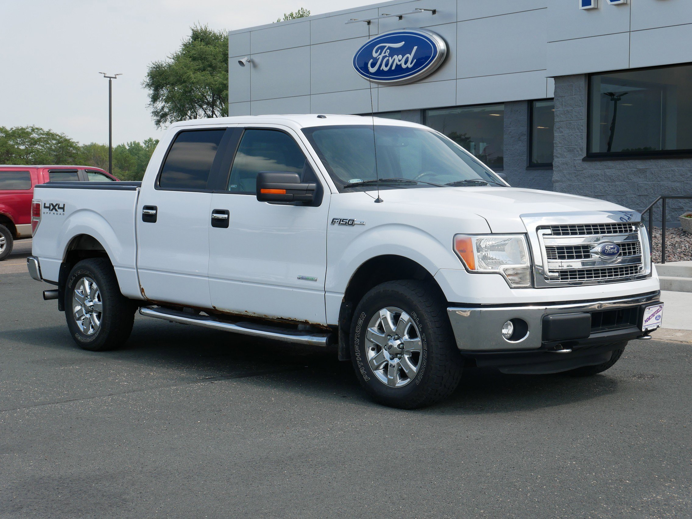 Used 2014 Ford F-150 XLT with VIN 1FTFW1ET9EKF32358 for sale in Northfield, Minnesota