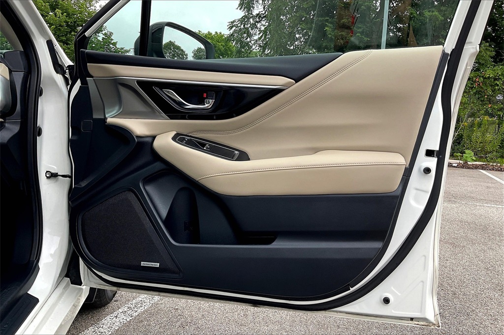 2022 Subaru Legacy Limited XT photo 24