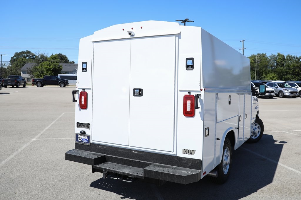 2026 Ford E-350 Base photo 13