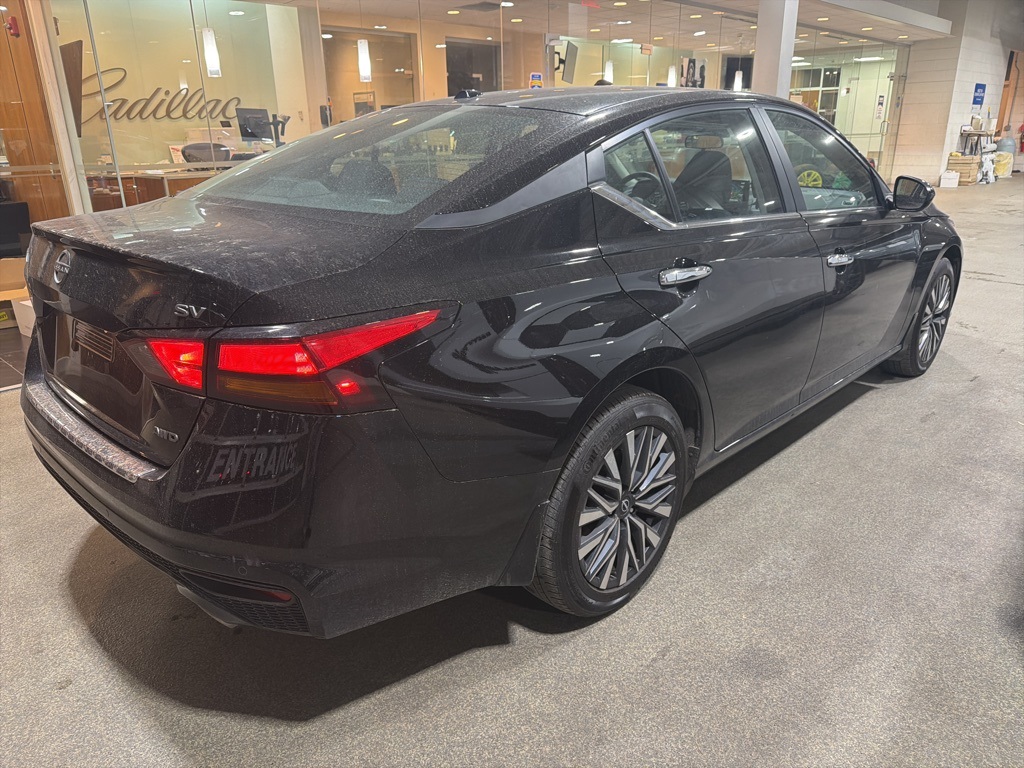 2023 NISSAN ALTIMA - Image 5