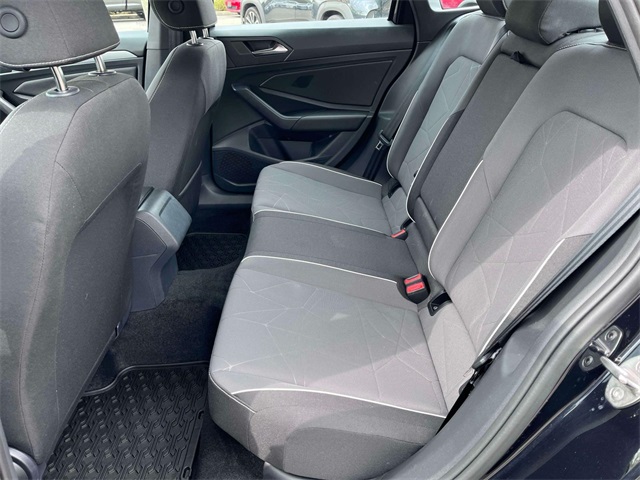 2025 Volkswagen Jetta 1.5T Sport photo 12