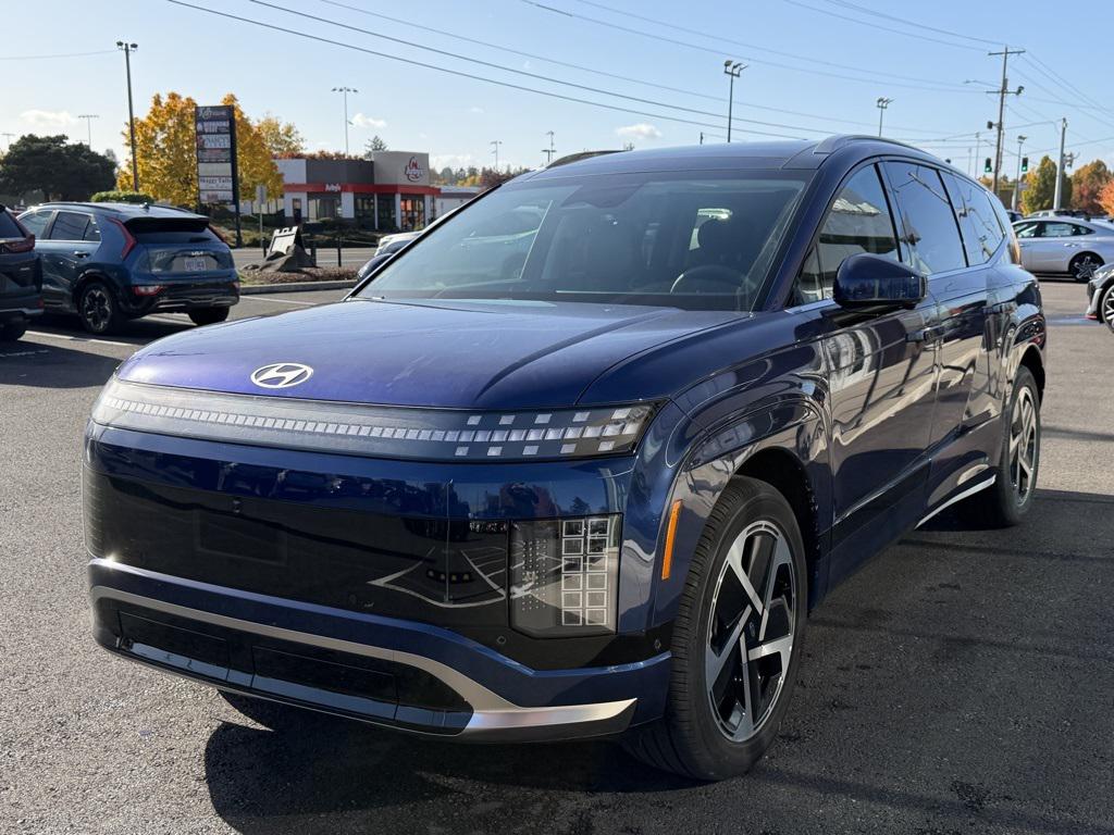 2026 Hyundai Ioniq photo 3