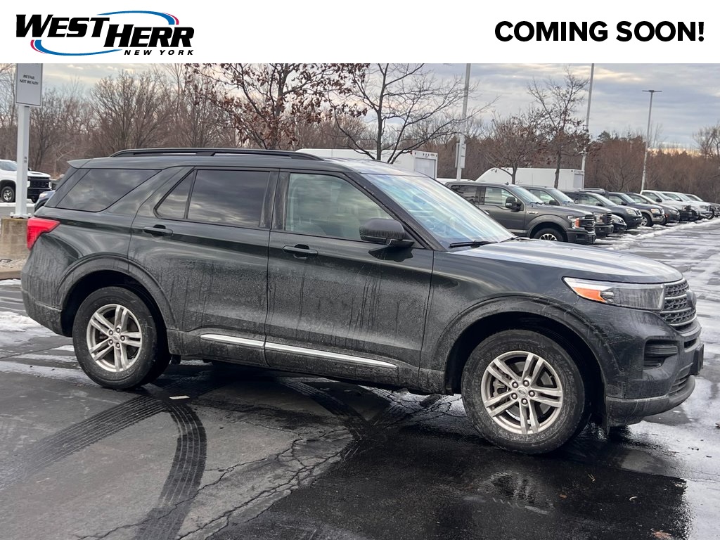 2022 Ford Explorer XLT's photo