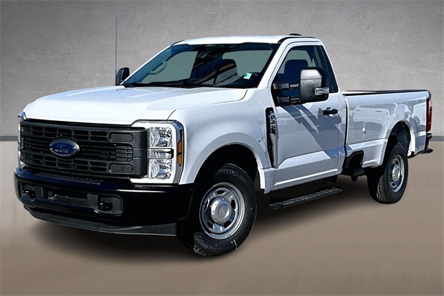 2026 Ford F-250 Super Duty XL's photo