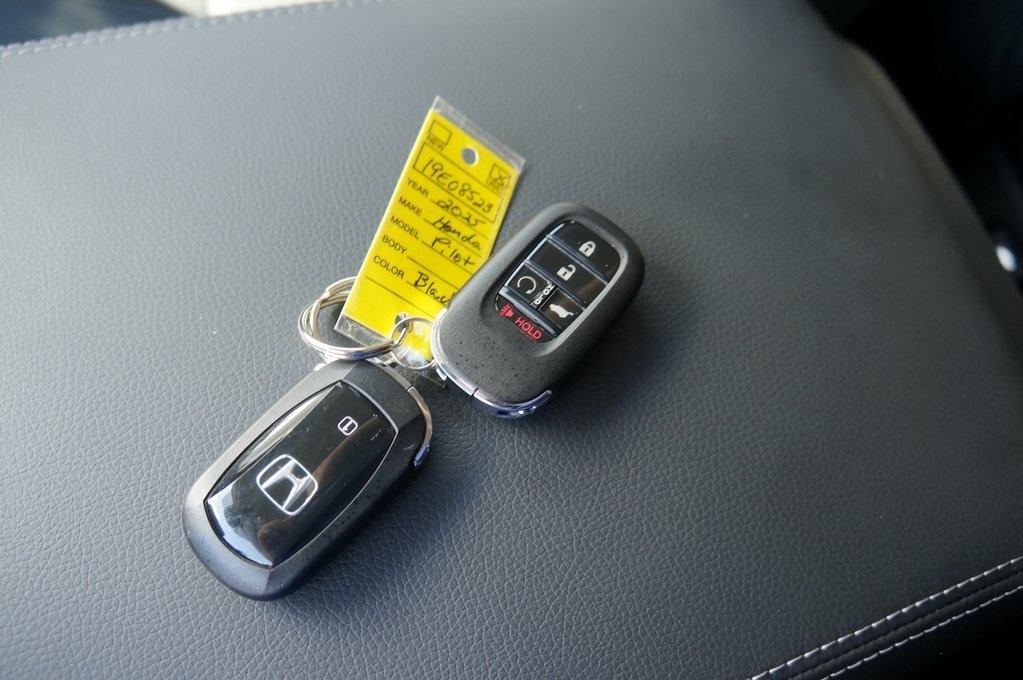 2025 Honda Pilot EX-L photo 21