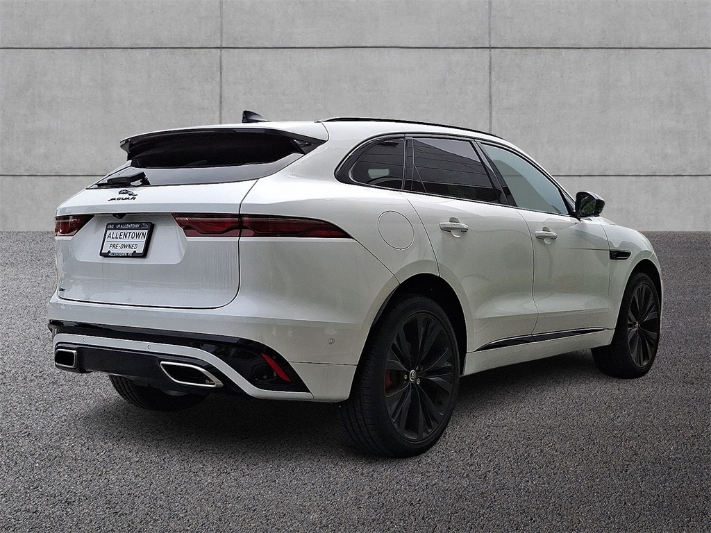 2025 Jaguar F-PACE P400 R-Dynamic S photo 4