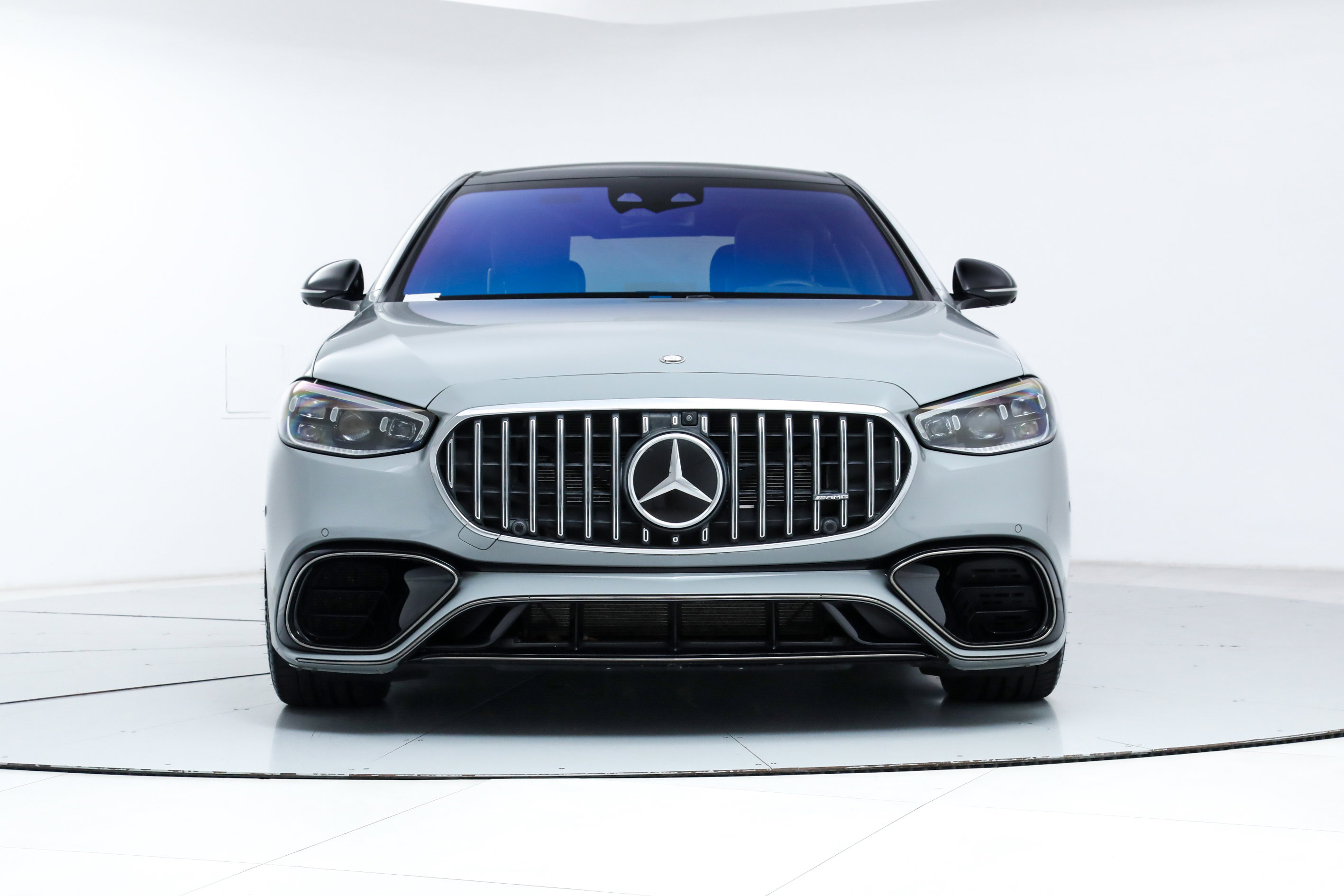2024 Mercedes Benz S AMG 63 E PERFORMANCE photo 7